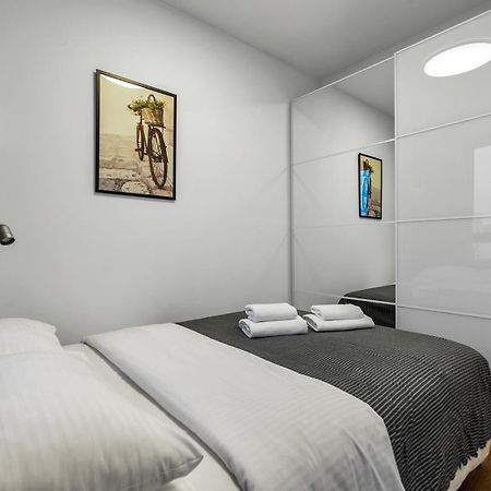 Metro Wierzbno Cosy Apartment Варшава Экстерьер фото